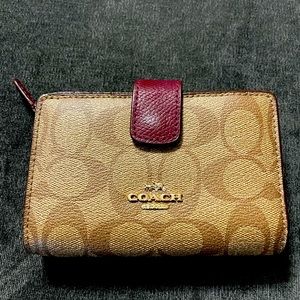 Coach wallet